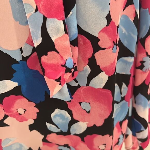 Kasper Floral Blouse - Picture 5 of 7